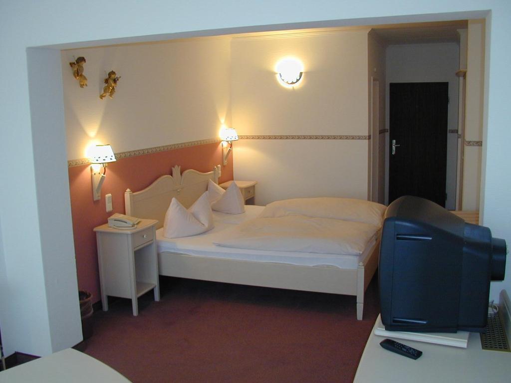 Hotel Schlossgarten Gladenbach Room photo
